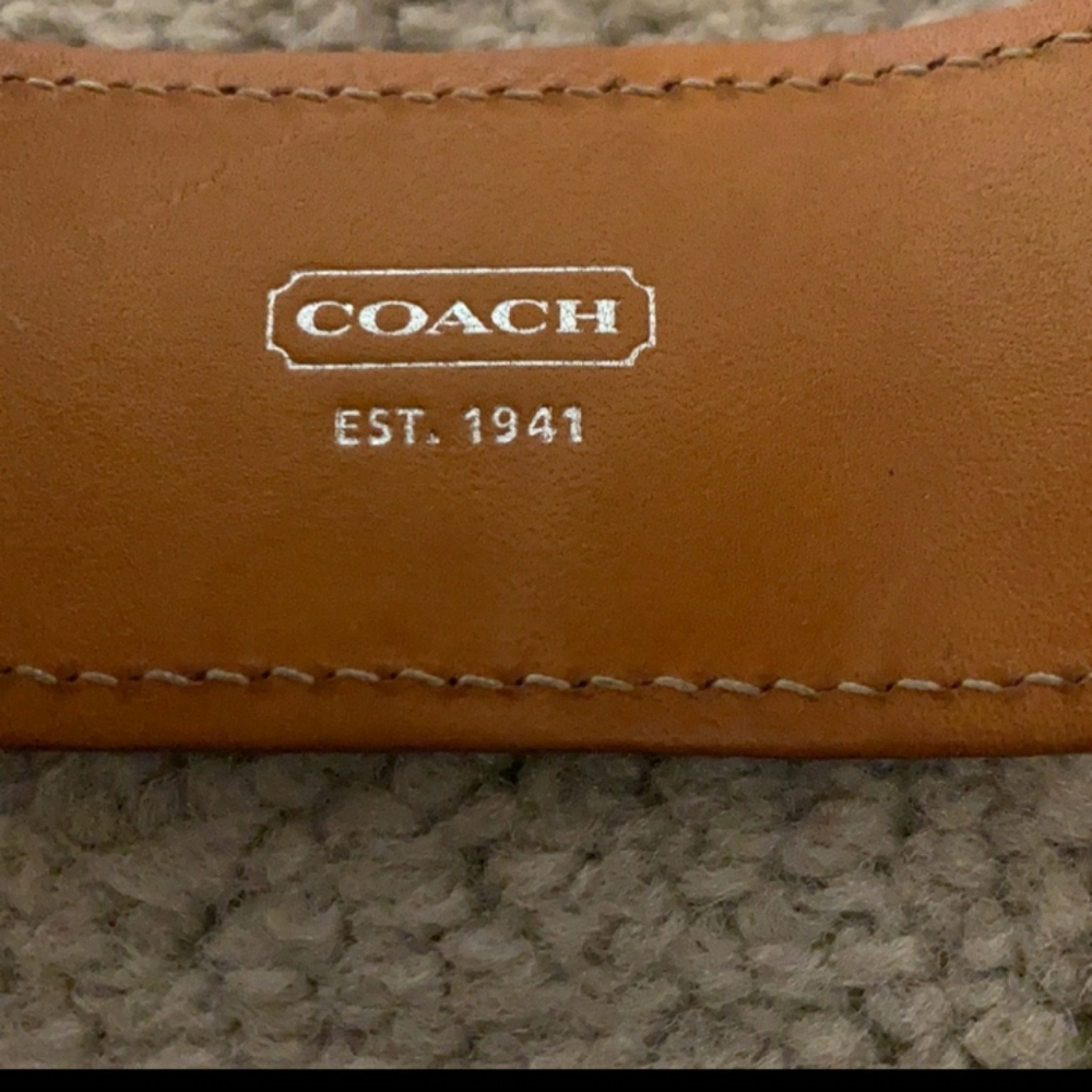 Coach Signature Statement Piece - Picture 7 of 7